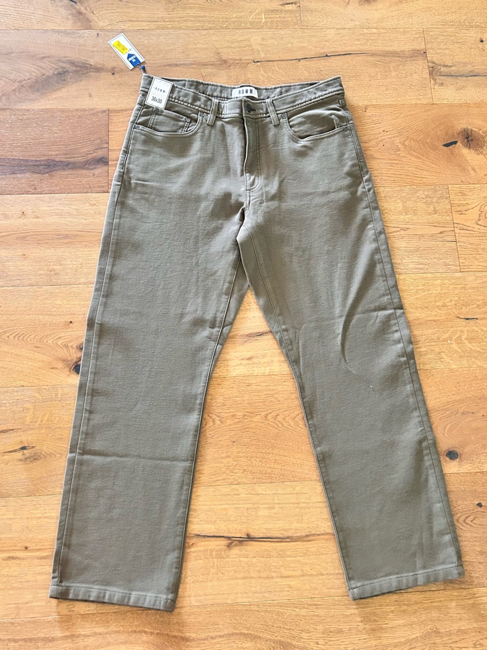 NWT Men's Straight-Leg Jeans in Olive Green by Unknown Brand (darker in person)